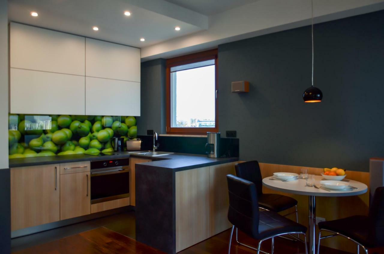 Aleja Wyscigowa 4C By Homeprime Varsovie Extérieur photo