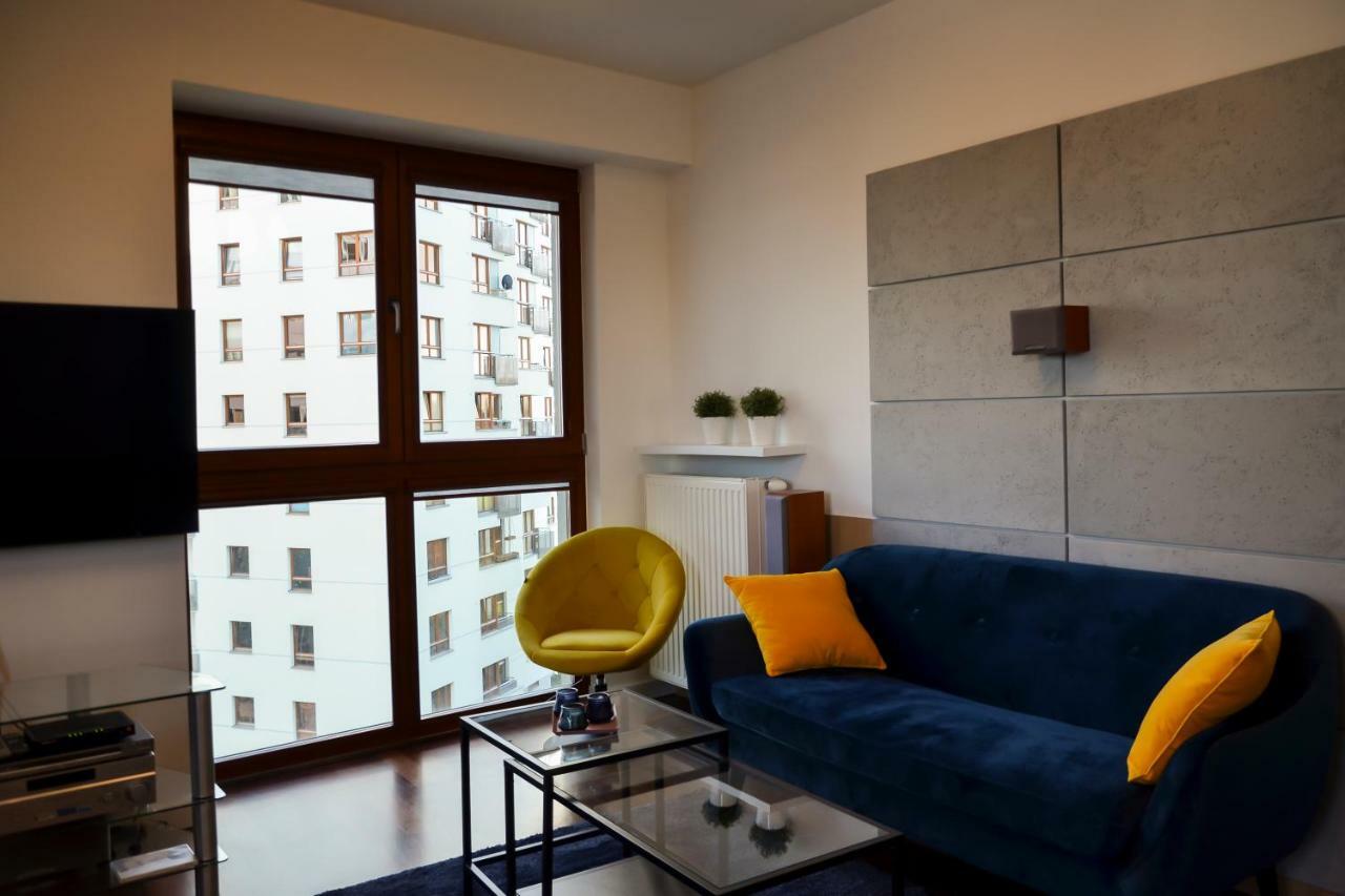 Aleja Wyscigowa 4C By Homeprime Varsovie Extérieur photo